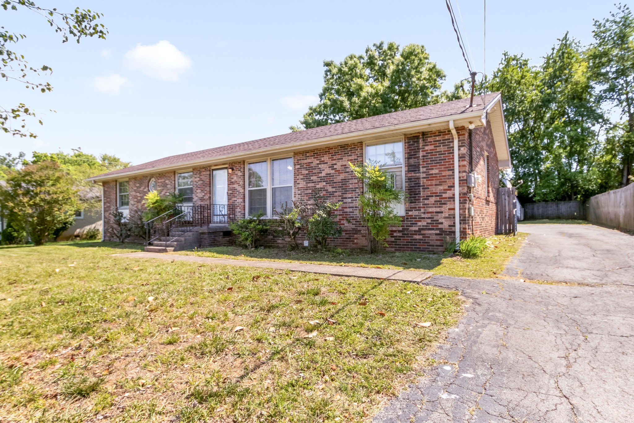 503 Terry Ln