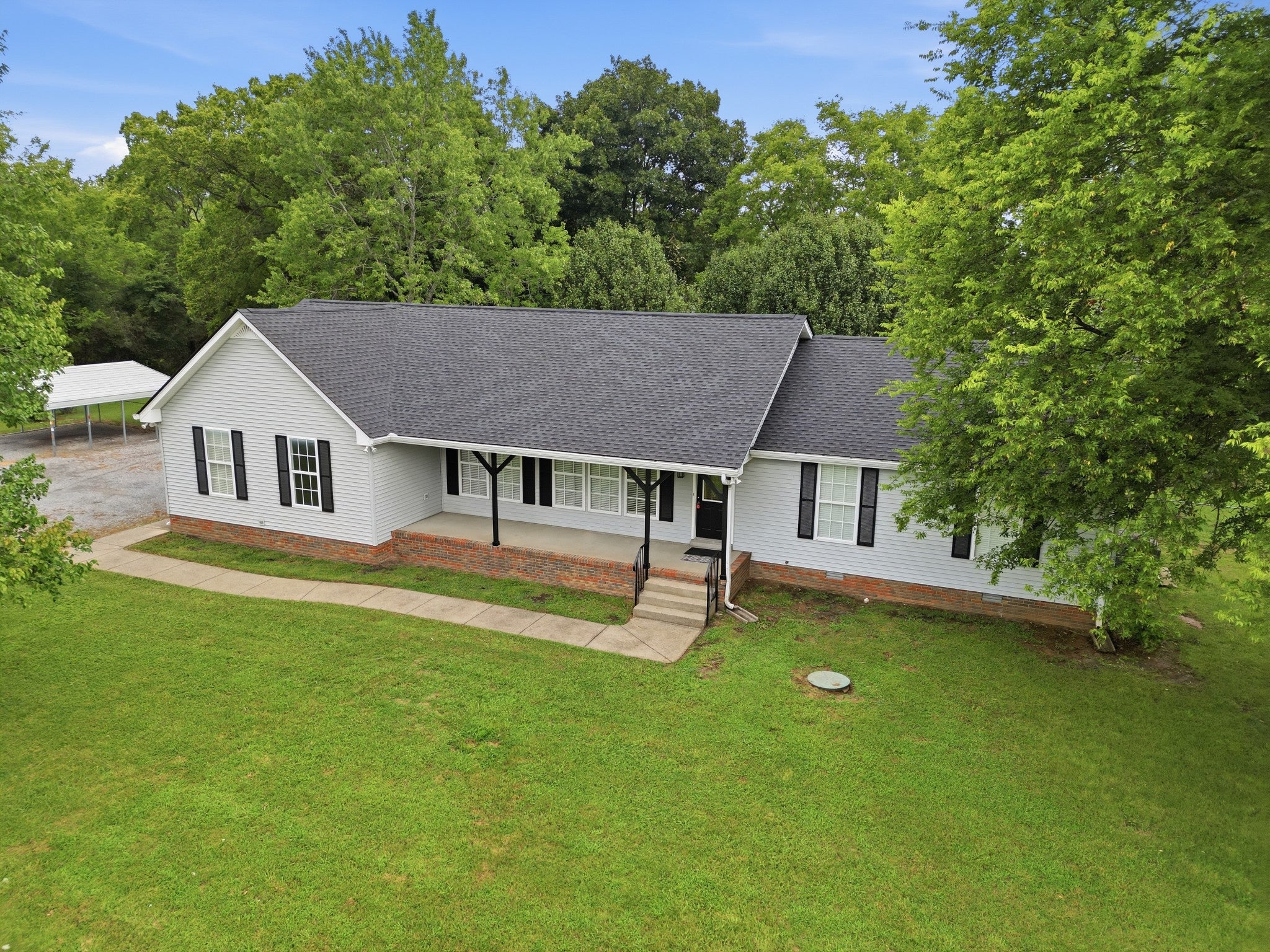 741 Trousdale Ferry Pike