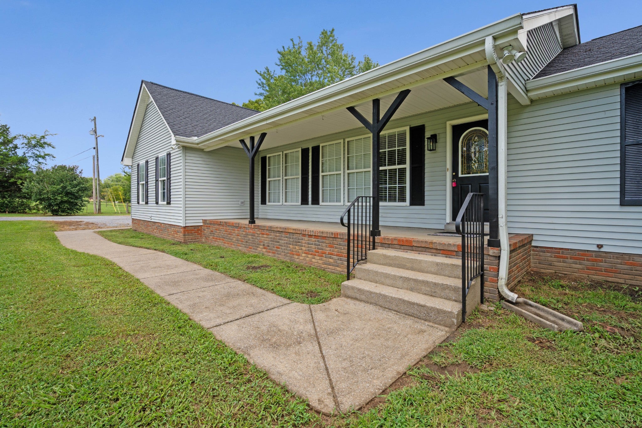 741 Trousdale Ferry Pike
