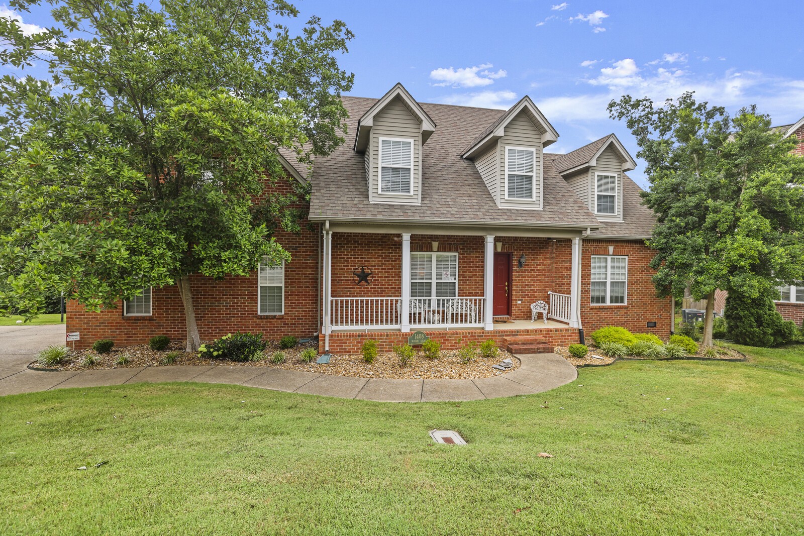 1408 Blossom Ct