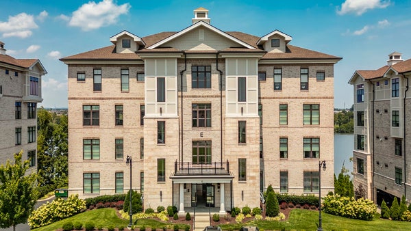 1024 CLUB VIEW DR UNIT E203, GALLATIN, TN 37066 - Image 1fda8a5bf79595c30bdf9fbfc03cb953/561551634