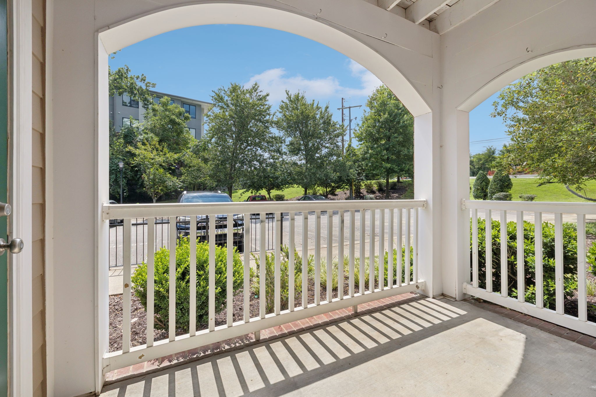 8047 Bienville Dr 4