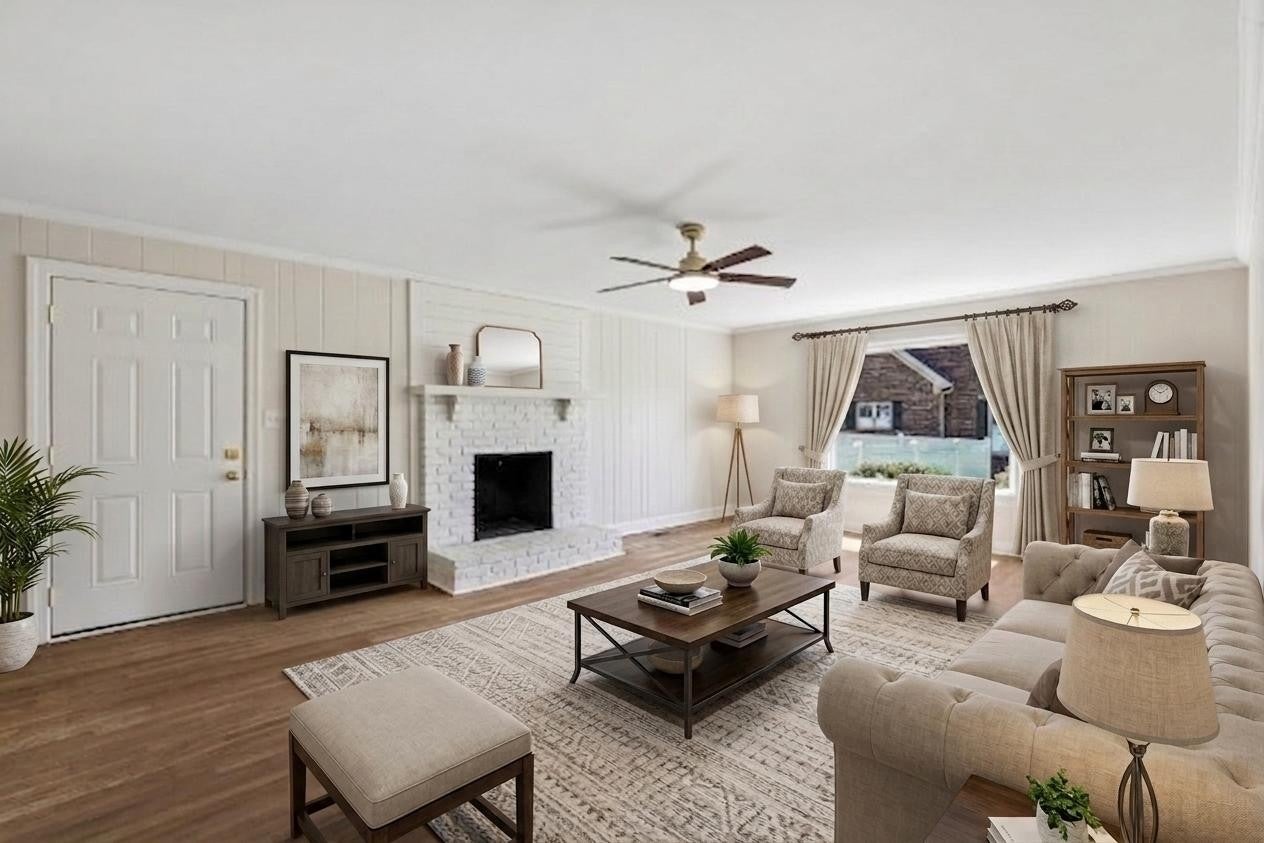 707 Davis Dr
