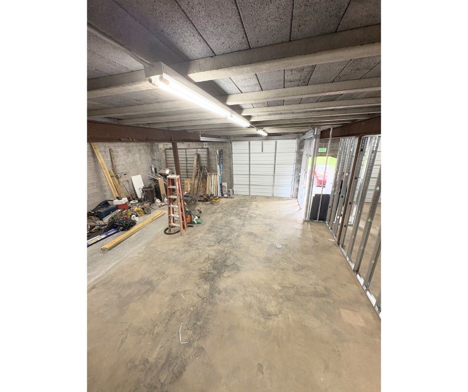 Photo 1 of 8 — 161 Dooley St NE, Cleveland, TN 37311