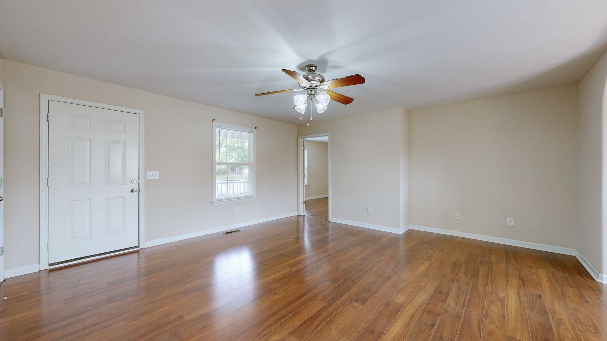 1921 Littleton Ct