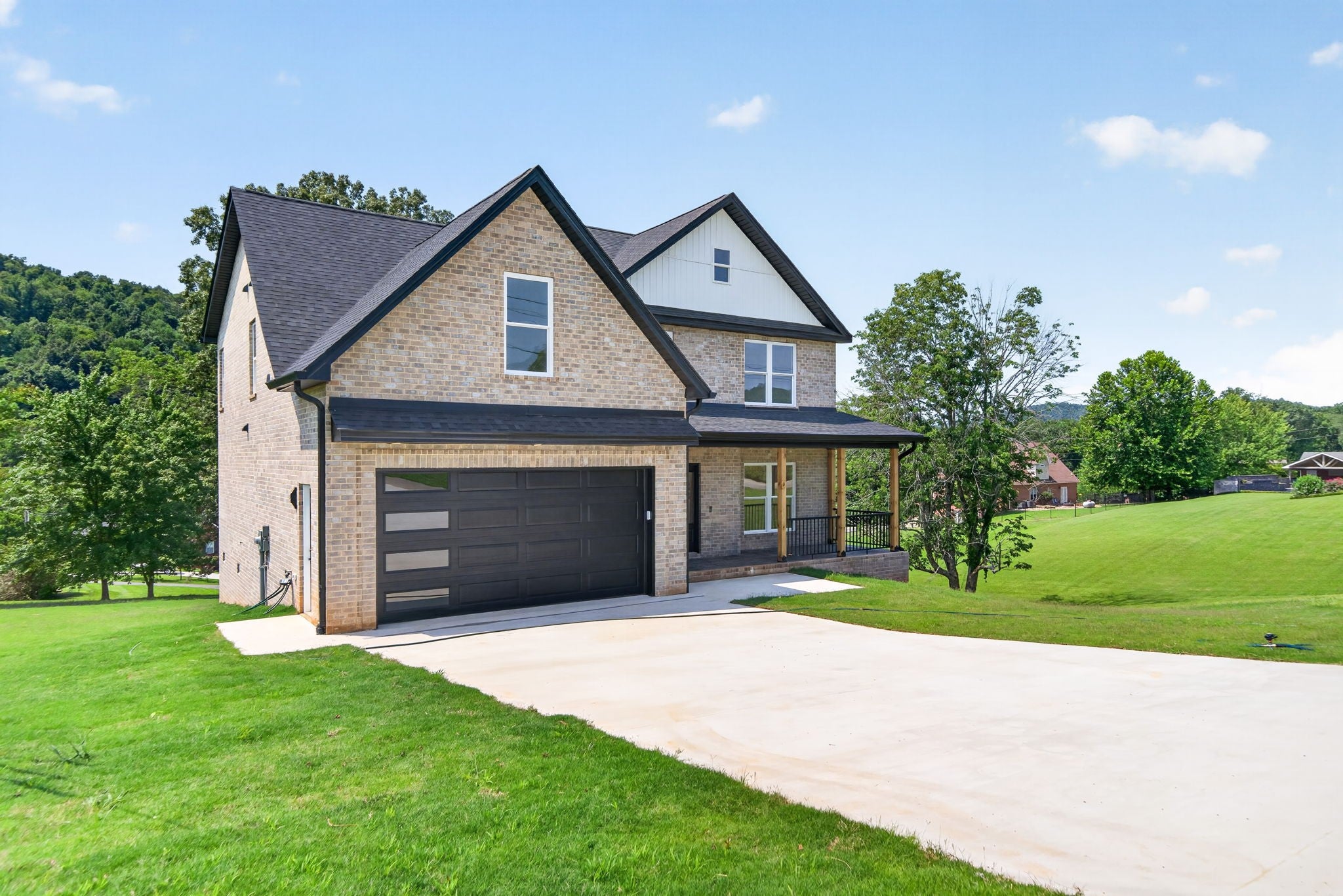 4560 Twin Creeks Dr