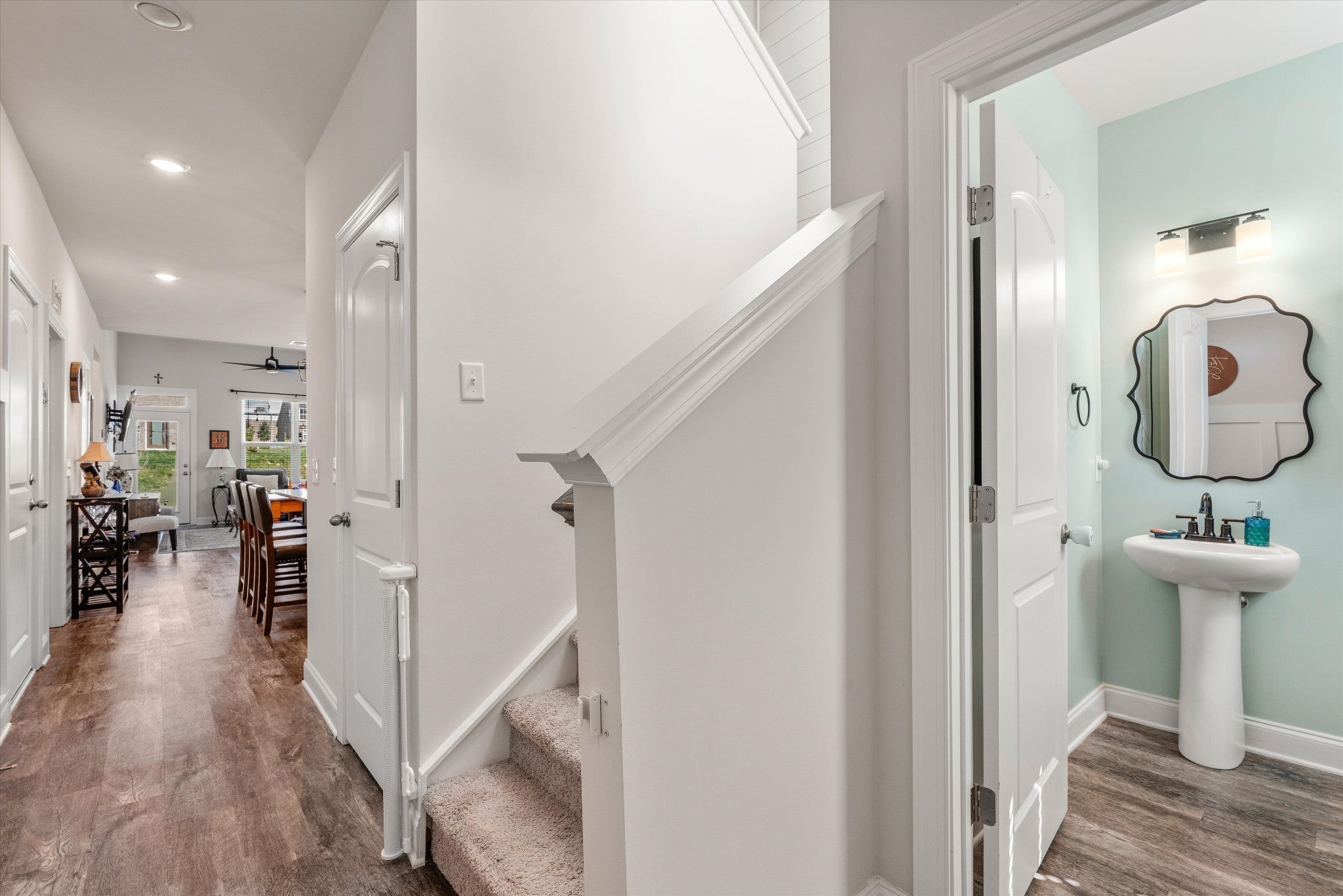 416 Deveron Dr