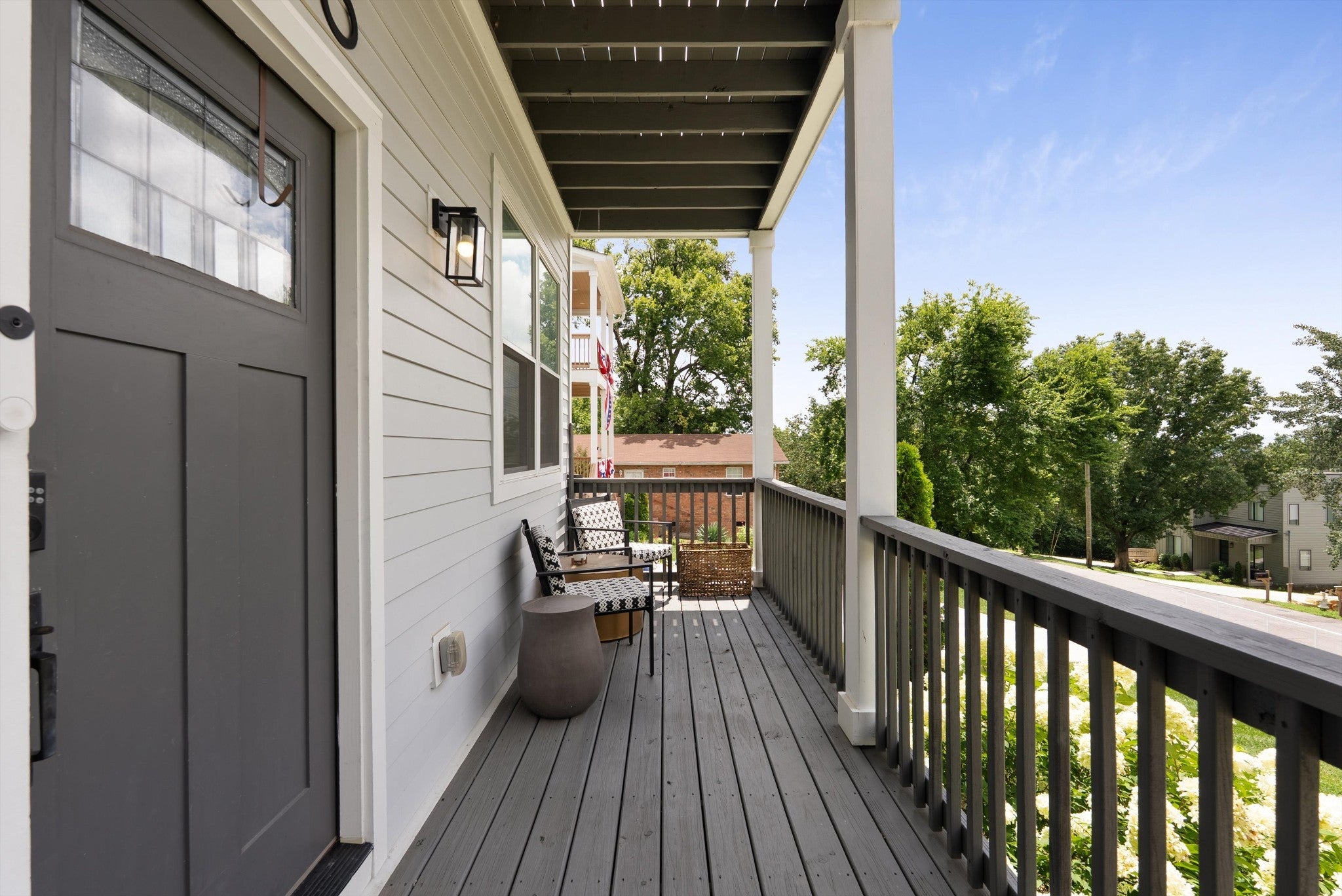 2313 Ilolo St, Nashville TN 37207 3-bed home, photo 3 of 32