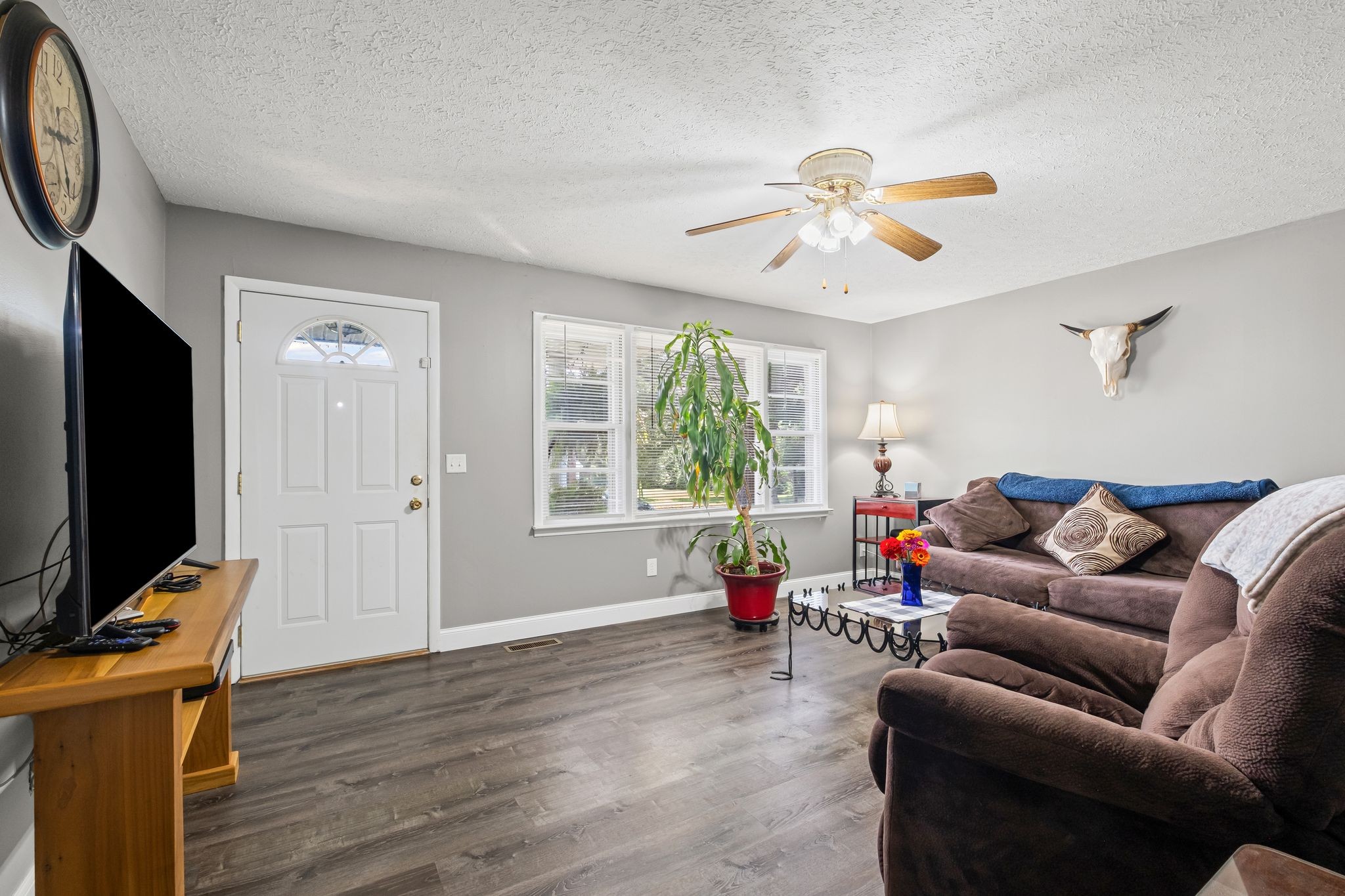 627 Ragsdale Rd