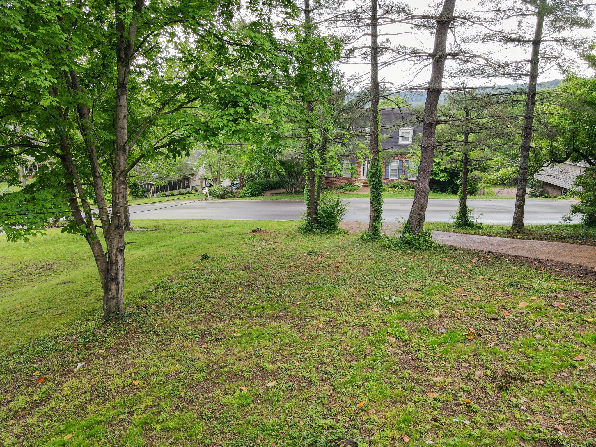 608 River Ridge Ct