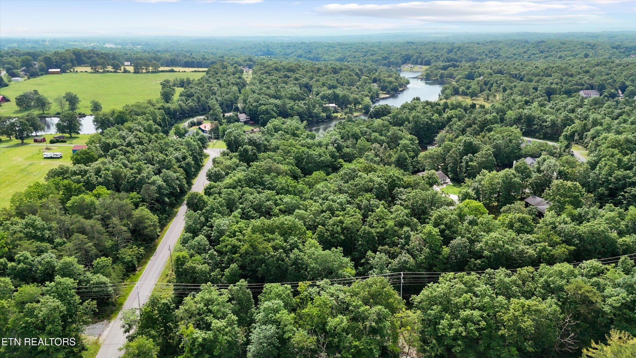 1008 War Eagle Drive