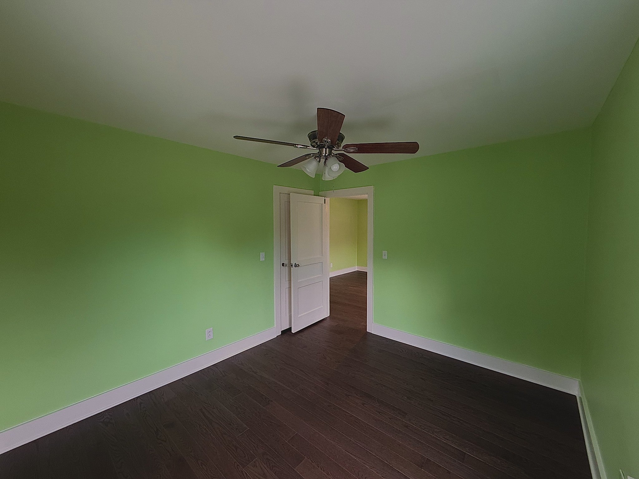 1210 Oak Dr