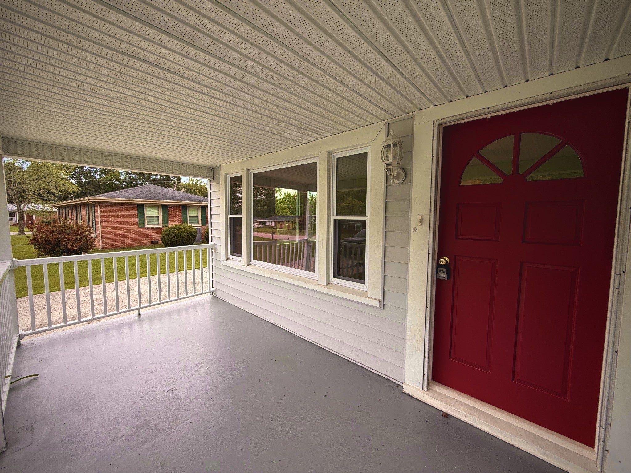 1210 Oak Dr