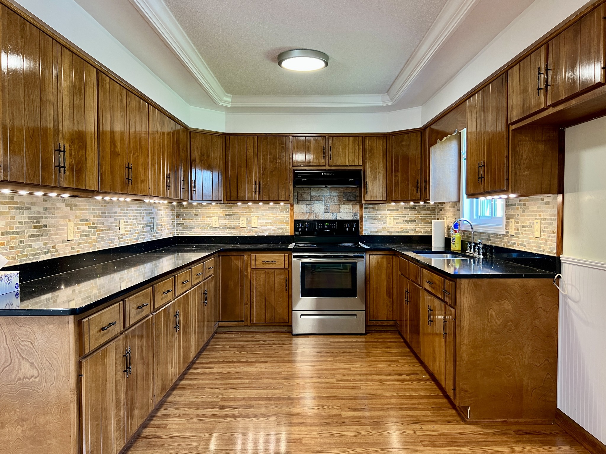 1036 Bowling Green Rd