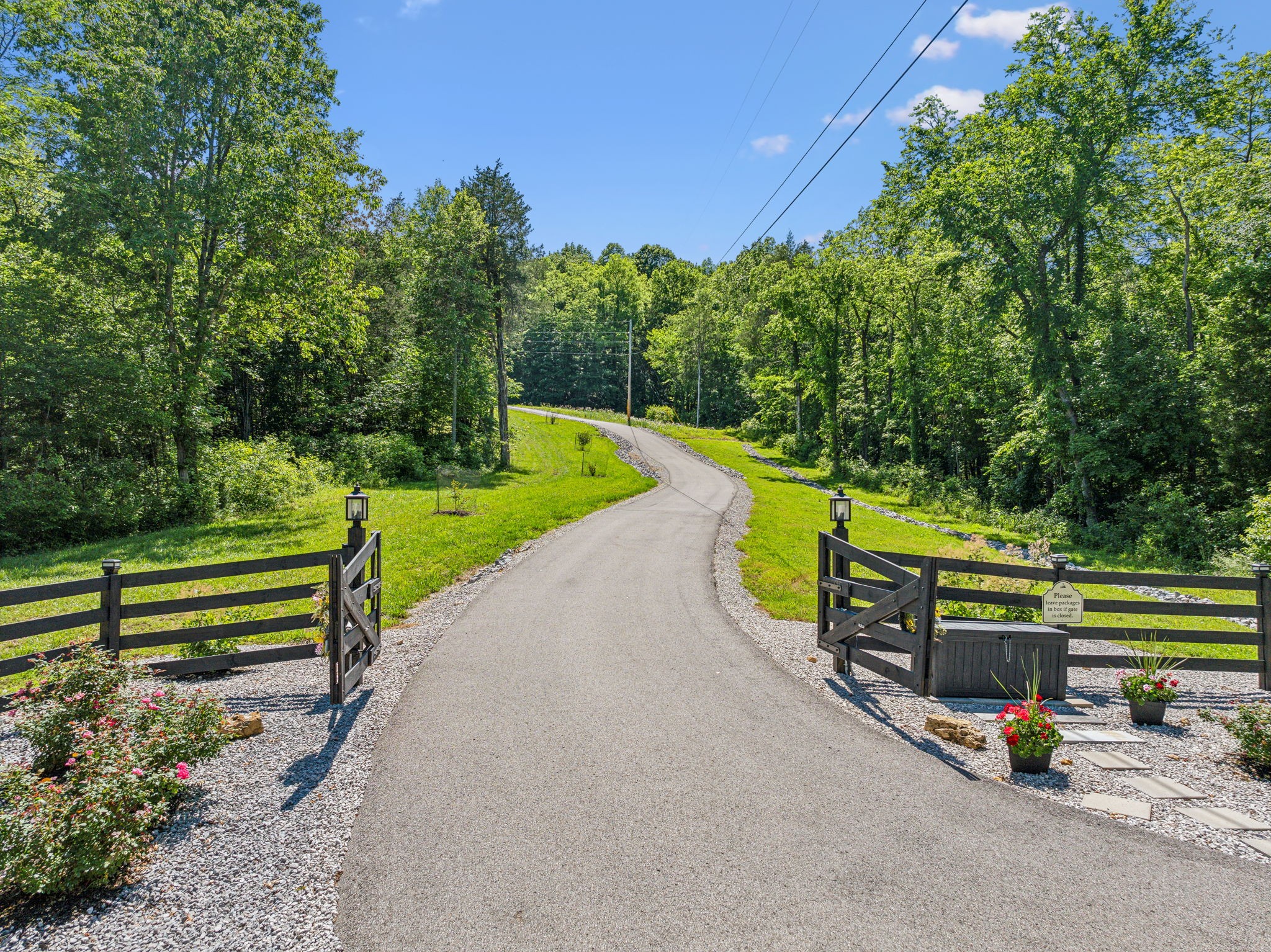 3166 Tanyard Hollow Rd
