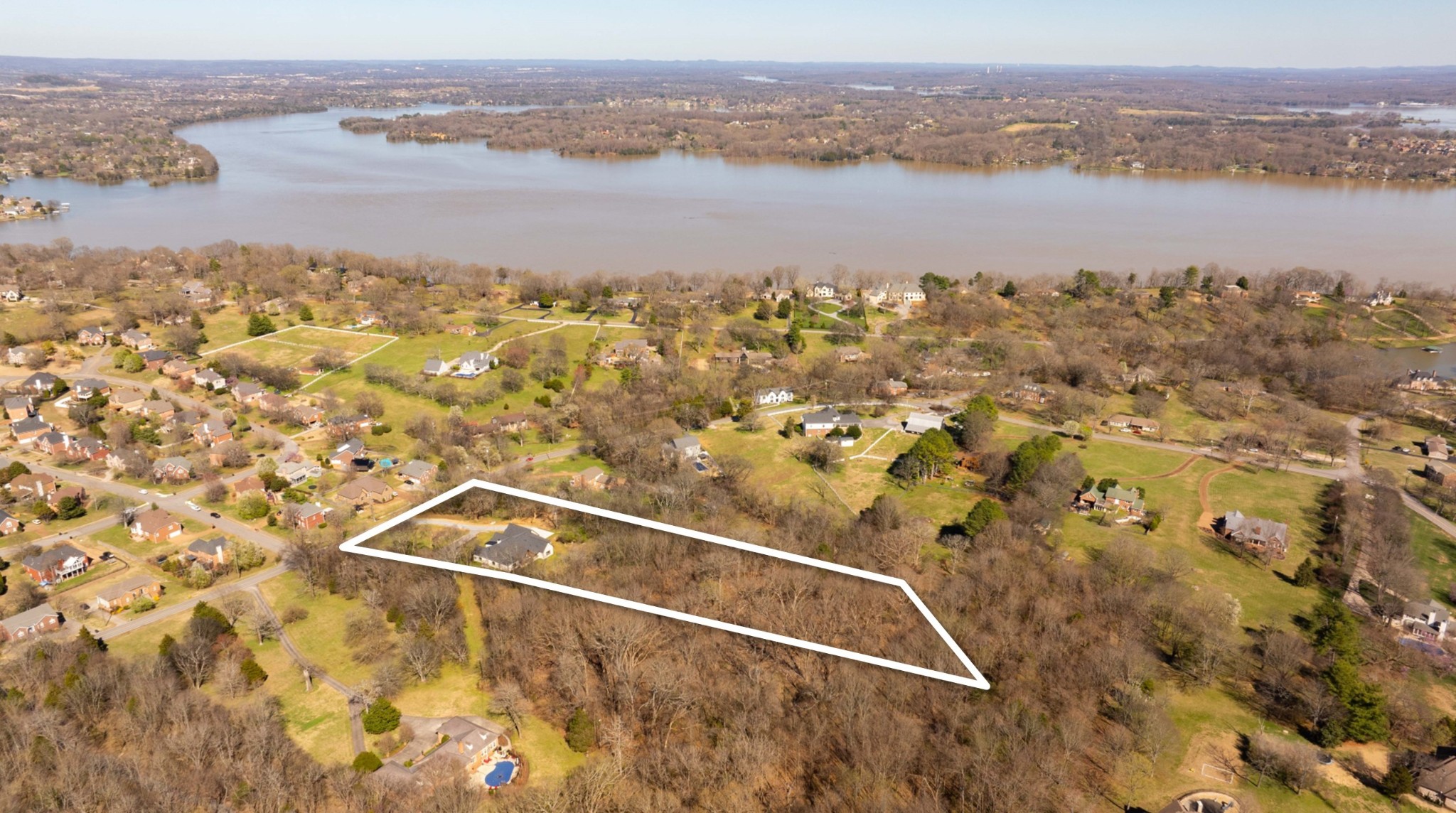 542 Cumberland Hills Dr