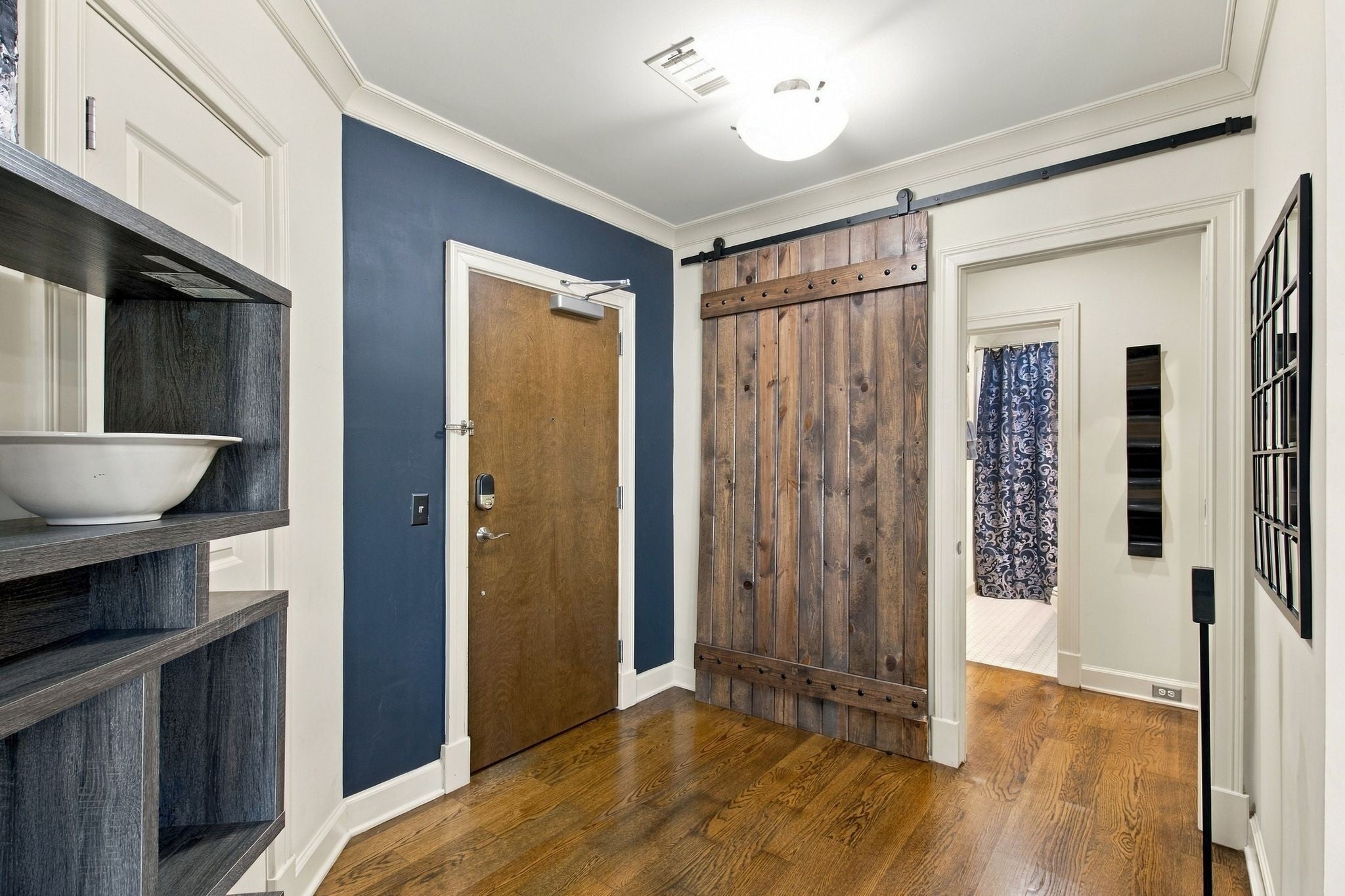 3210 W End Cir 102