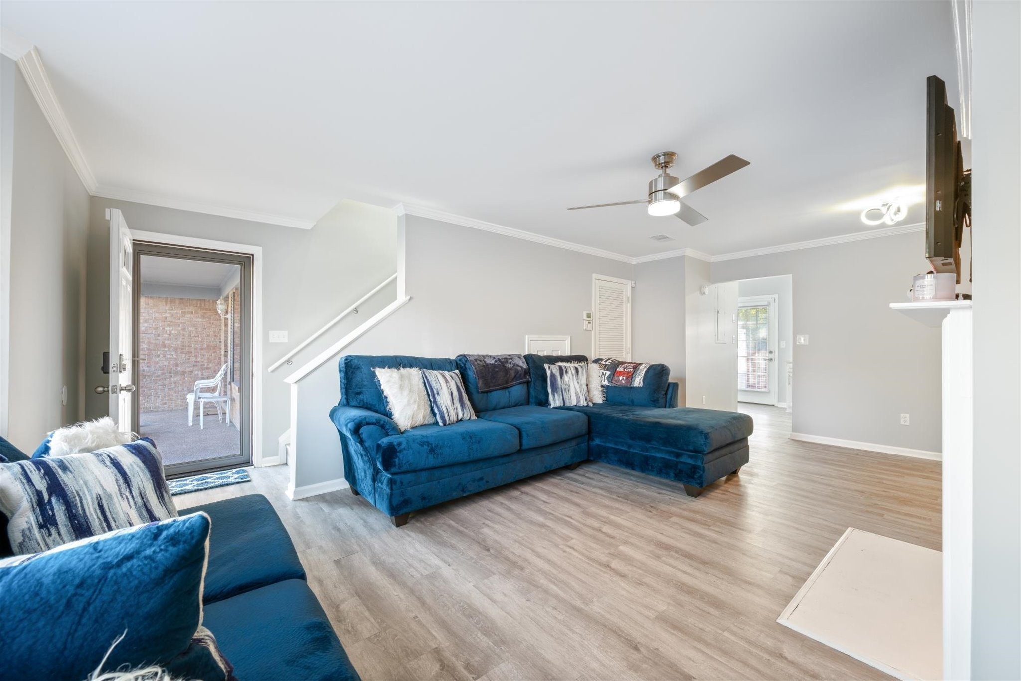 165 Ellington Pl