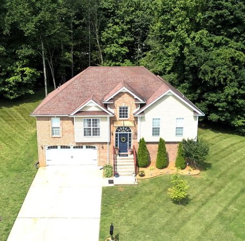 136 Coniston Dr Clarksville TN 37040