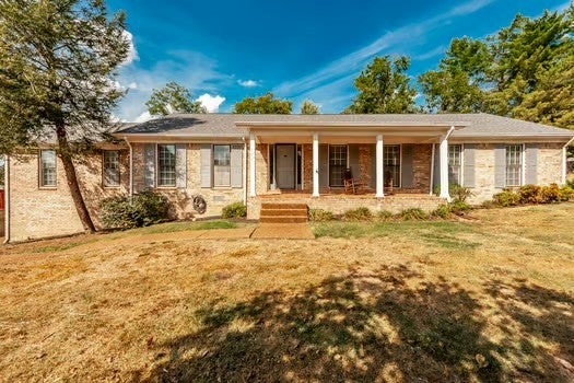 210 Tippett Hollow Ct