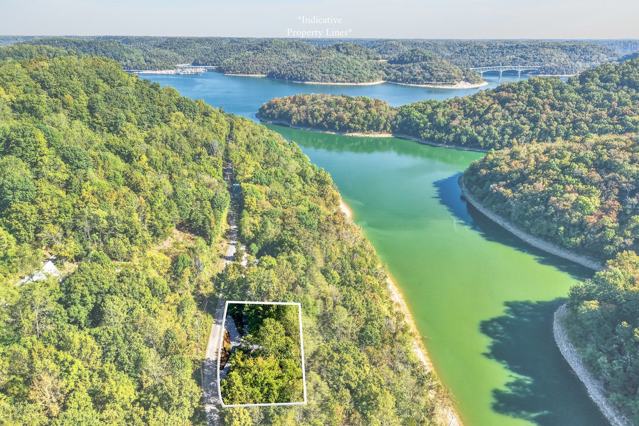 1337 Lakeside Dr