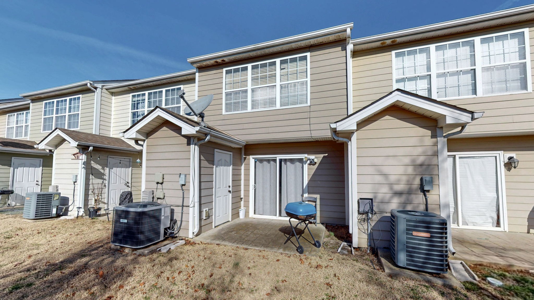 142 Cobblestone Place Dr