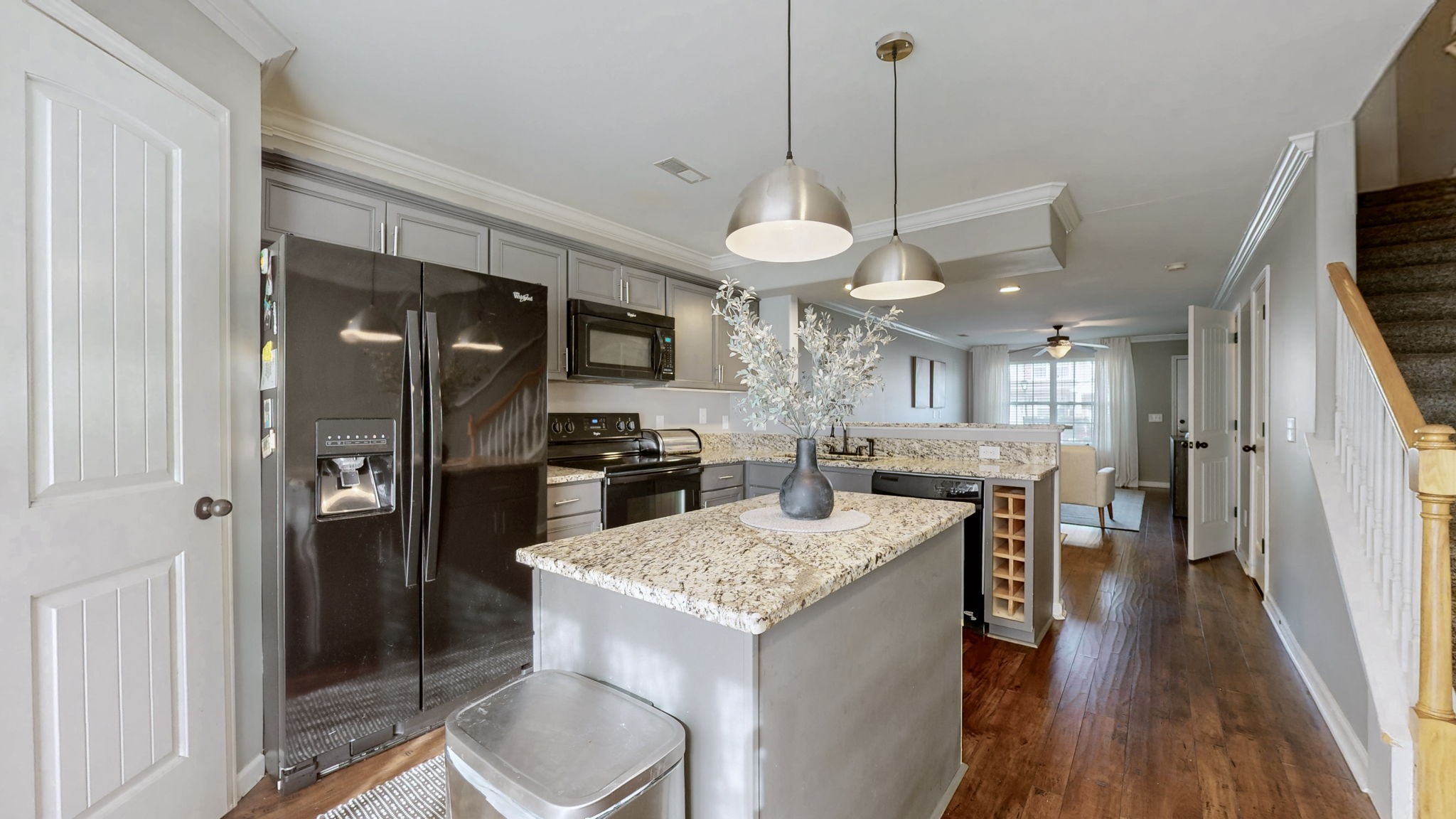 142 Cobblestone Place Dr