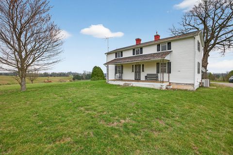 Photo of 1298 S Bunker Hill Rd, Sparta, TN 38583 (MLS # 3164727)