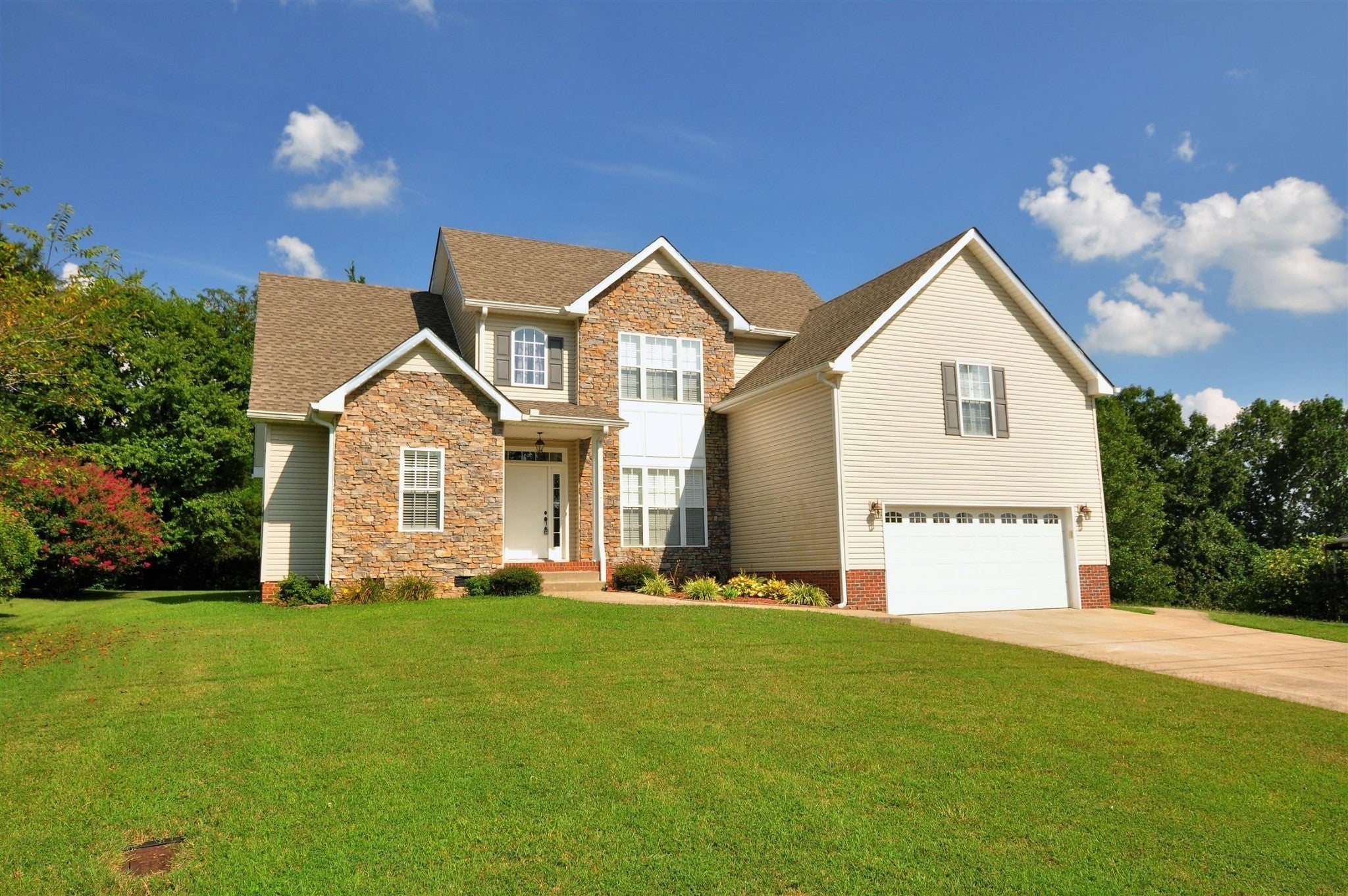 1343 Ambleside Drive