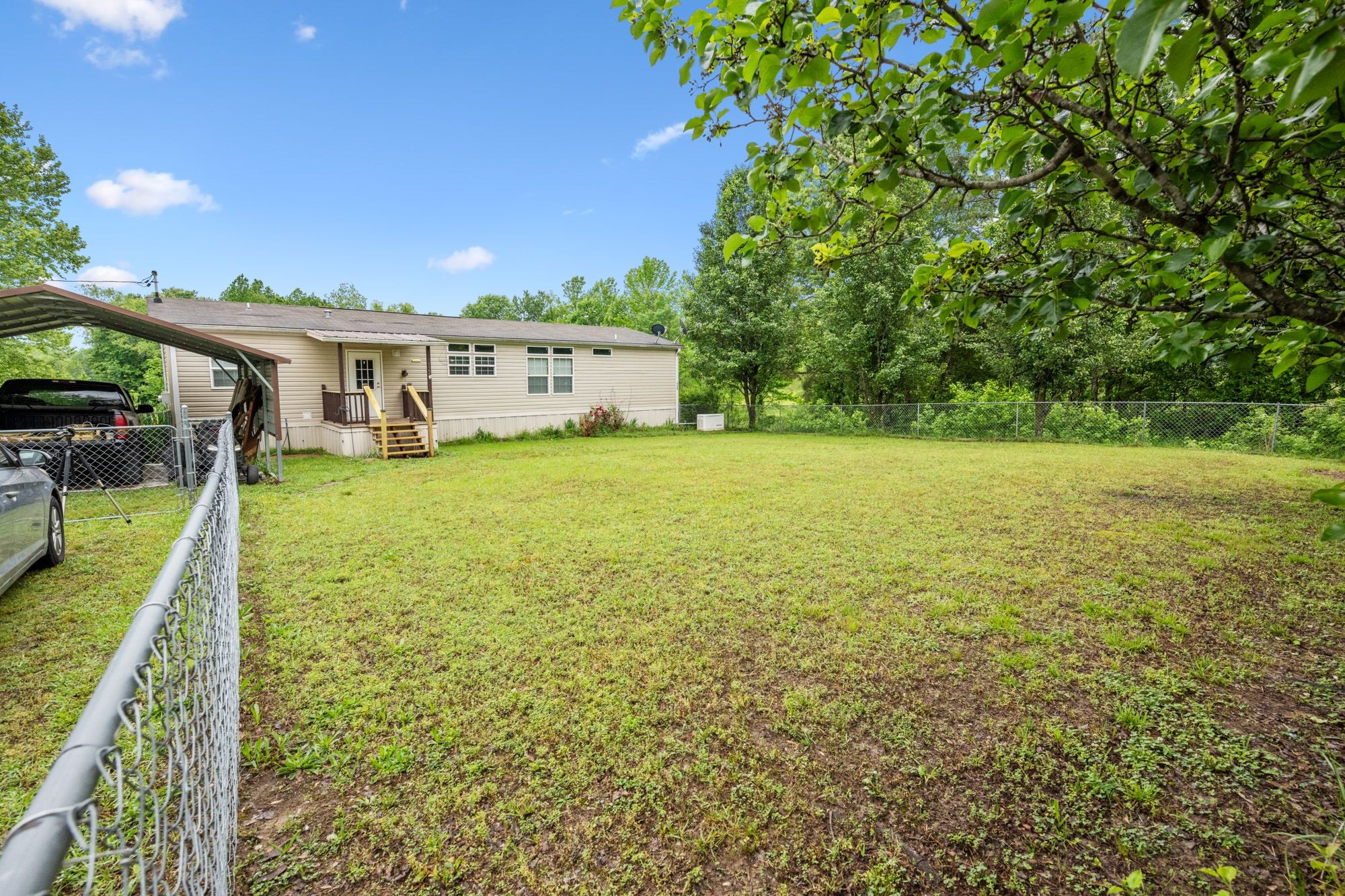3122 Rock Milam Rd