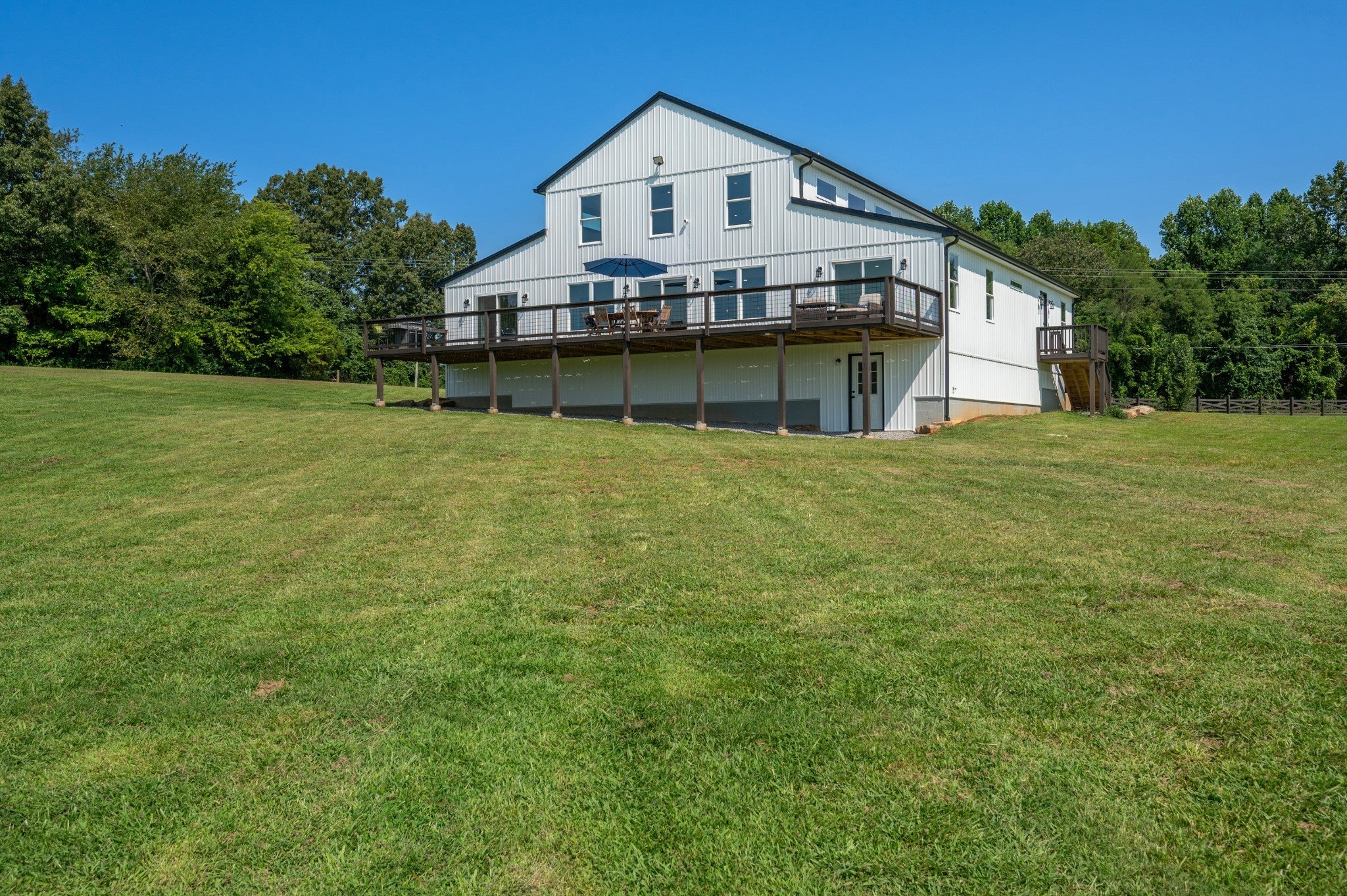 702 Starlight Rd