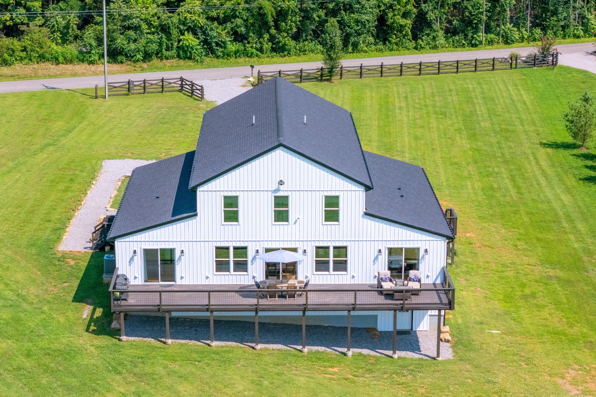 702 Starlight Rd