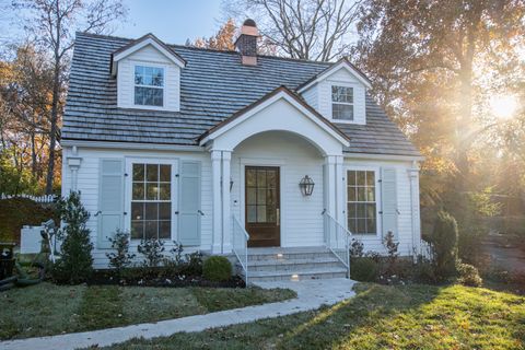 4401 Iroquois Ave Nashville TN 37205