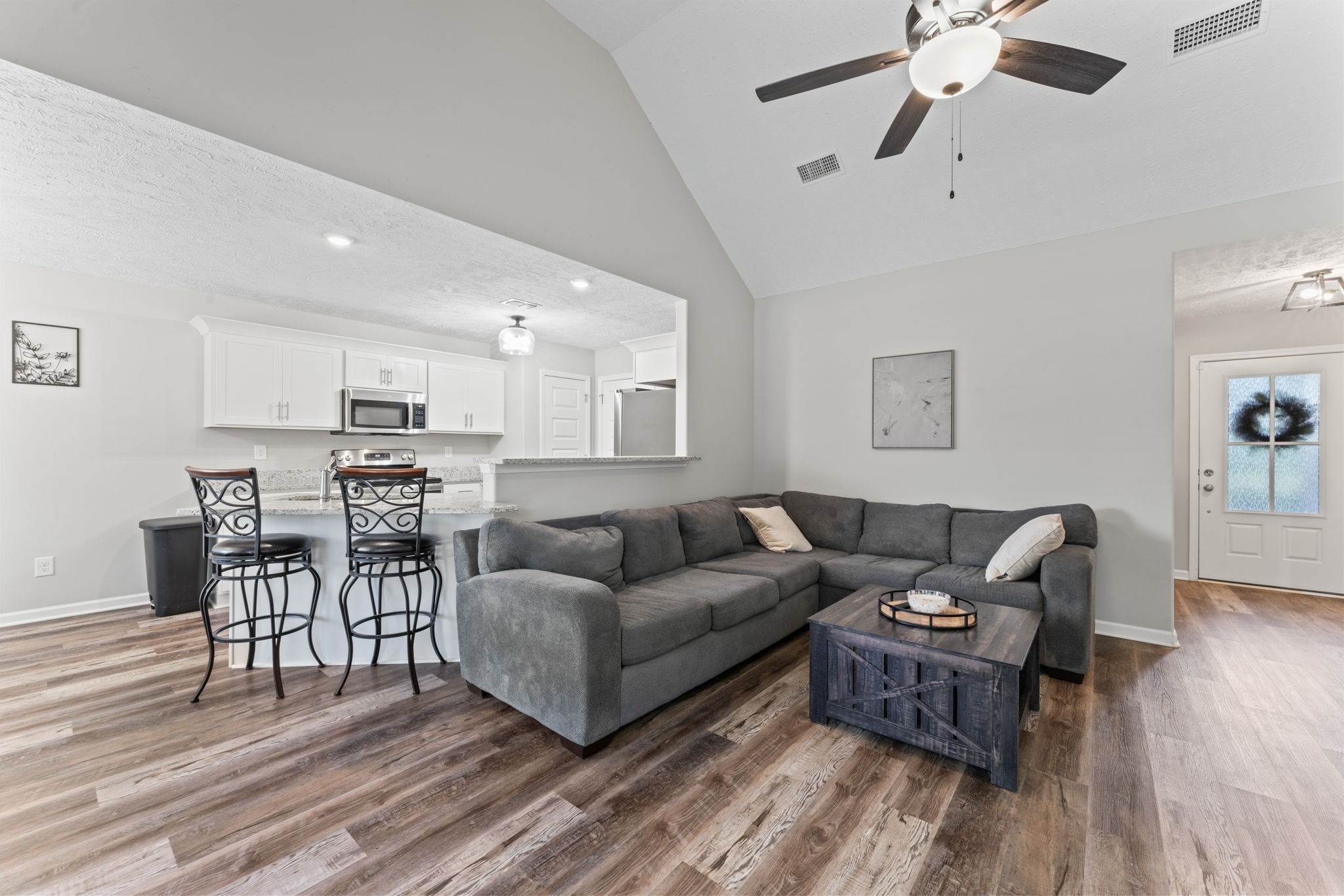 52 Blanford Cir