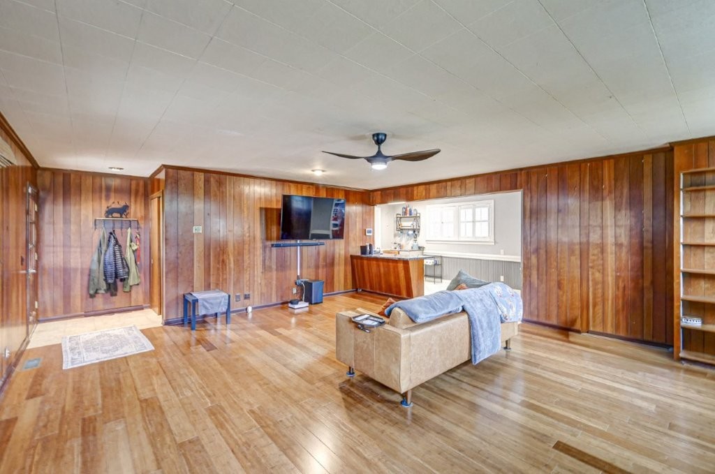 201 Sulphur Springs Road