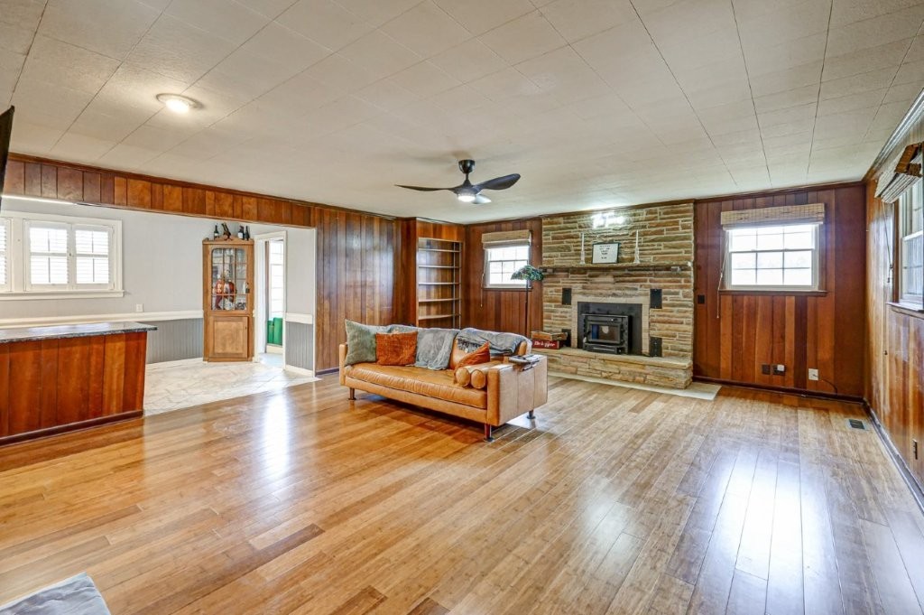 201 Sulphur Springs Road