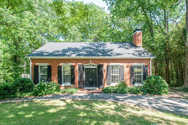 916 RODNEY DR, NASHVILLE, TN 37205 - Image 20962f9543dfbf3c5f5185aa53ece2cf/3199165080