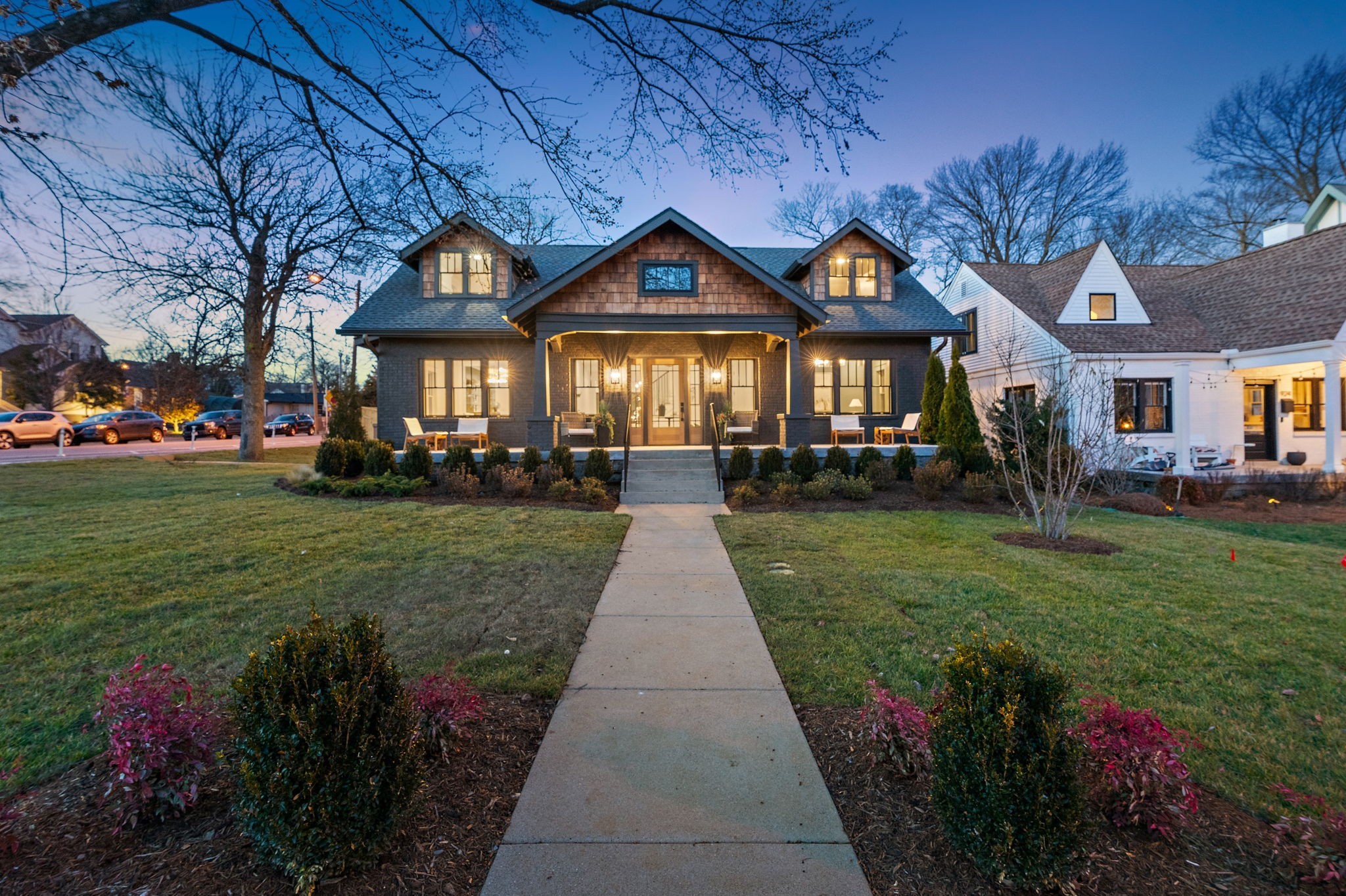 926 Bradford Ave