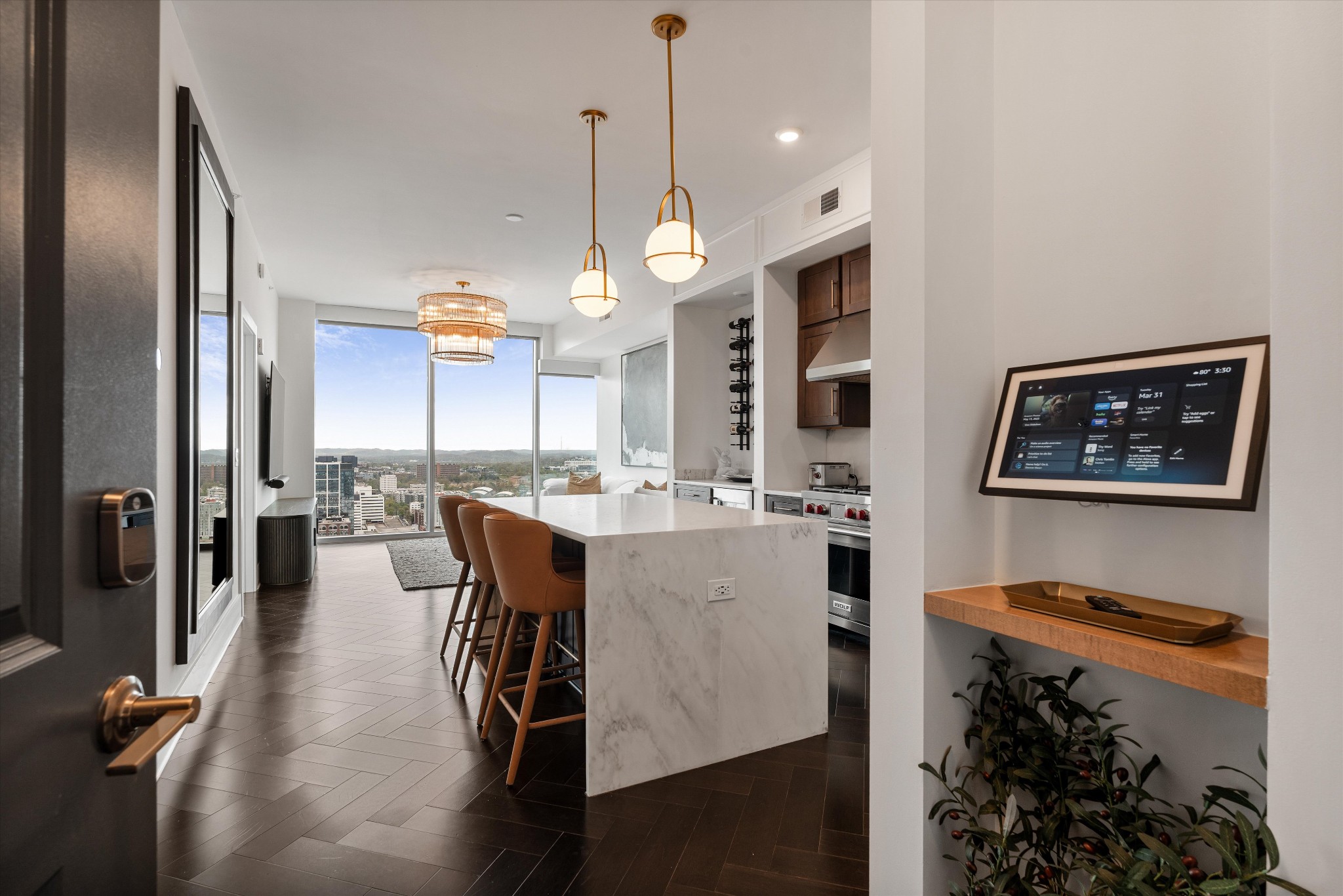 1616 West End Ave 2910