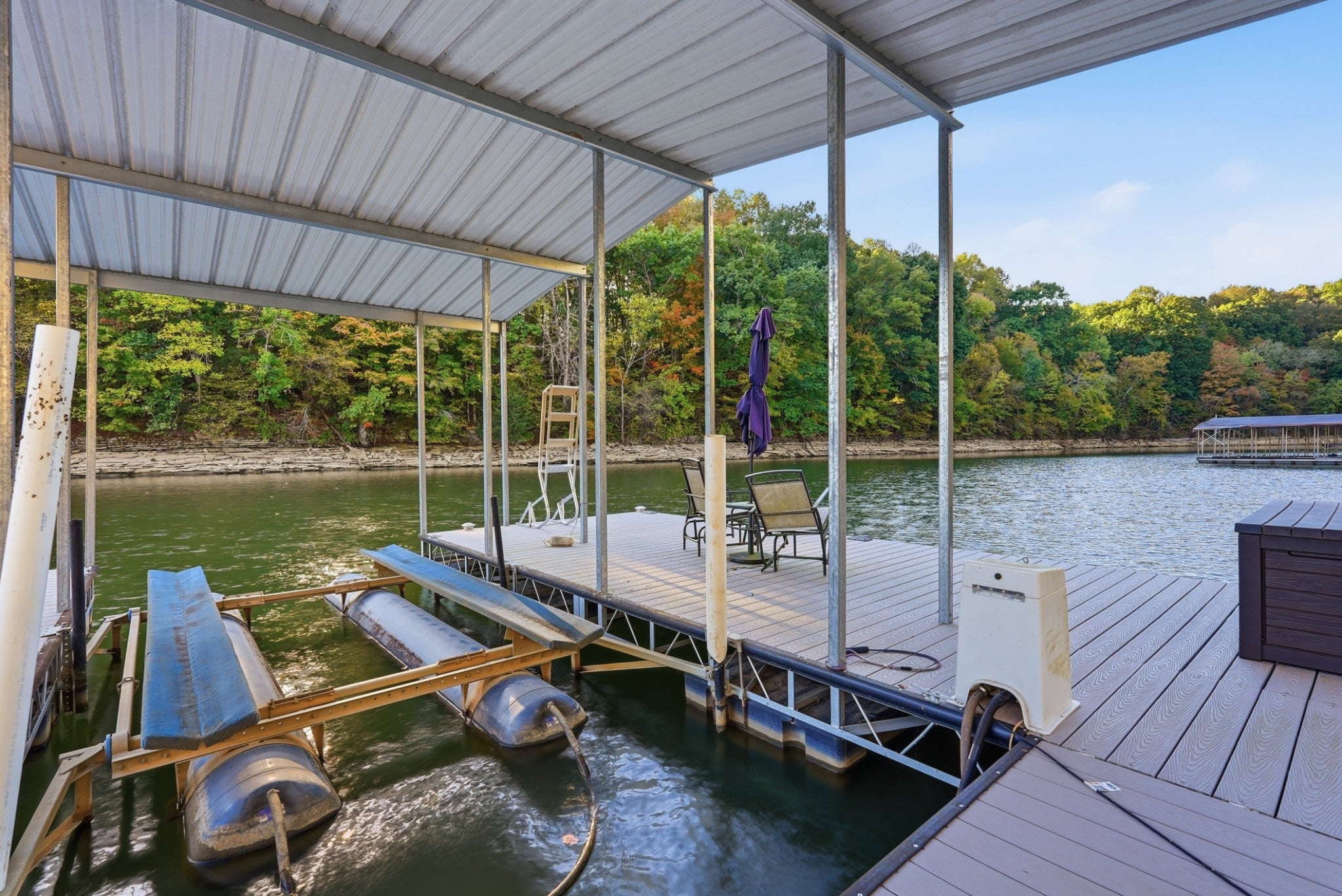 263 River Oaks Dr