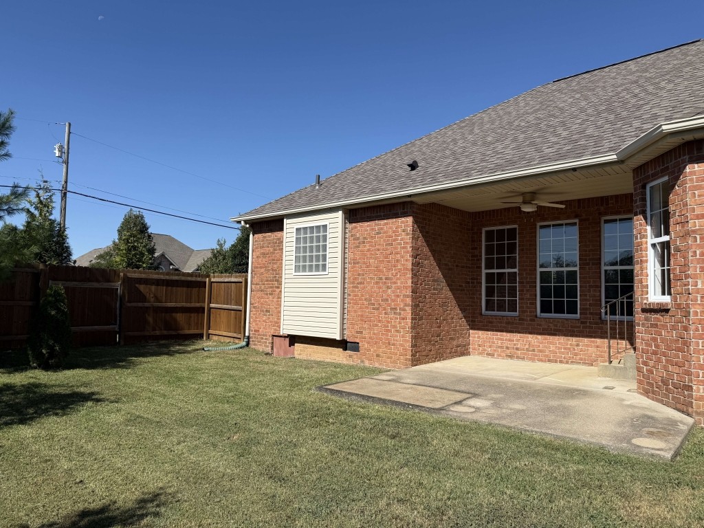 1190 Bothwell Pl