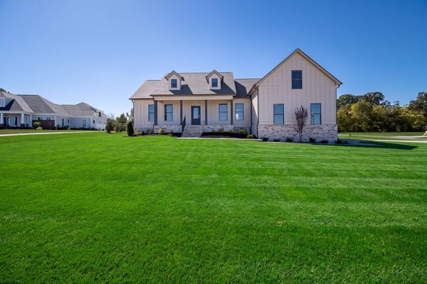 1049 KATELAND DR, GREENBRIER, TN 37073 - Image 20a67256a3da8f7d18d23f2ec8faf7c8/4237111496