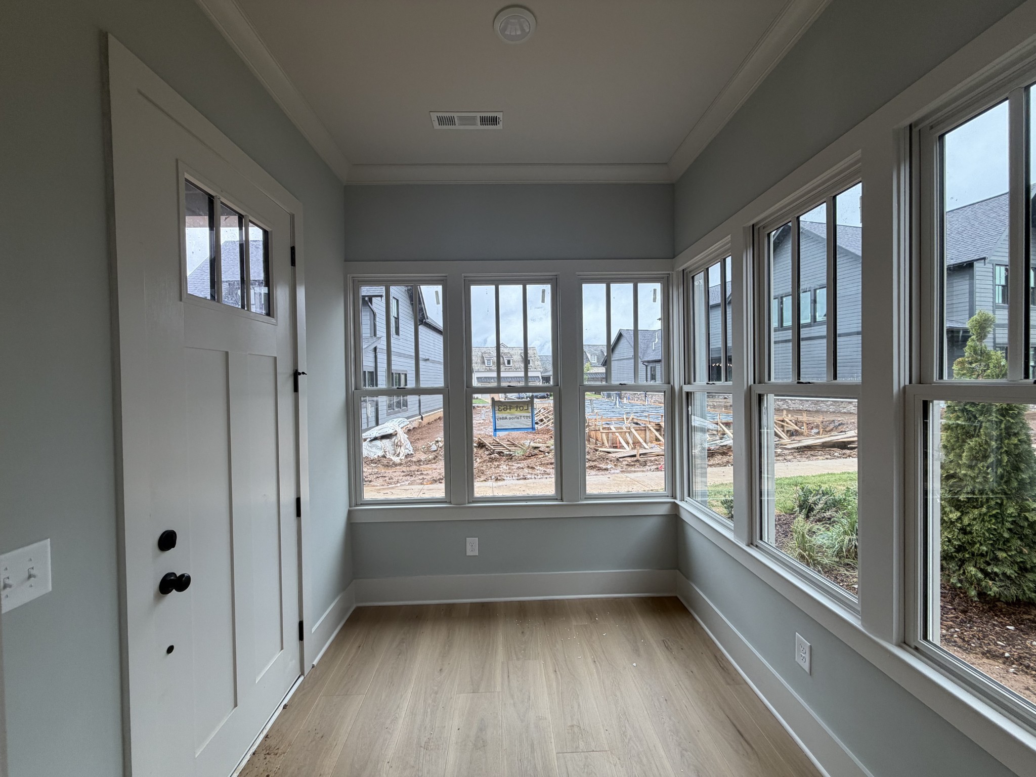 2547 Buckner Lane
