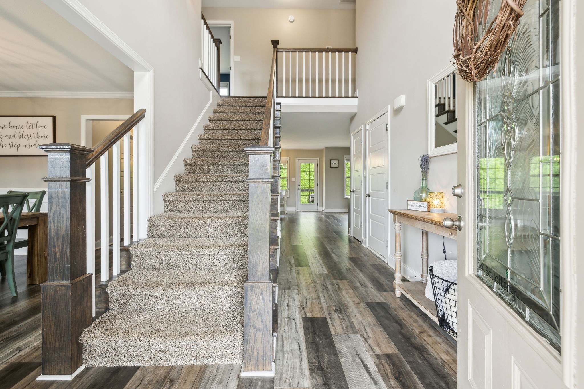 1305 Harmon Ln
