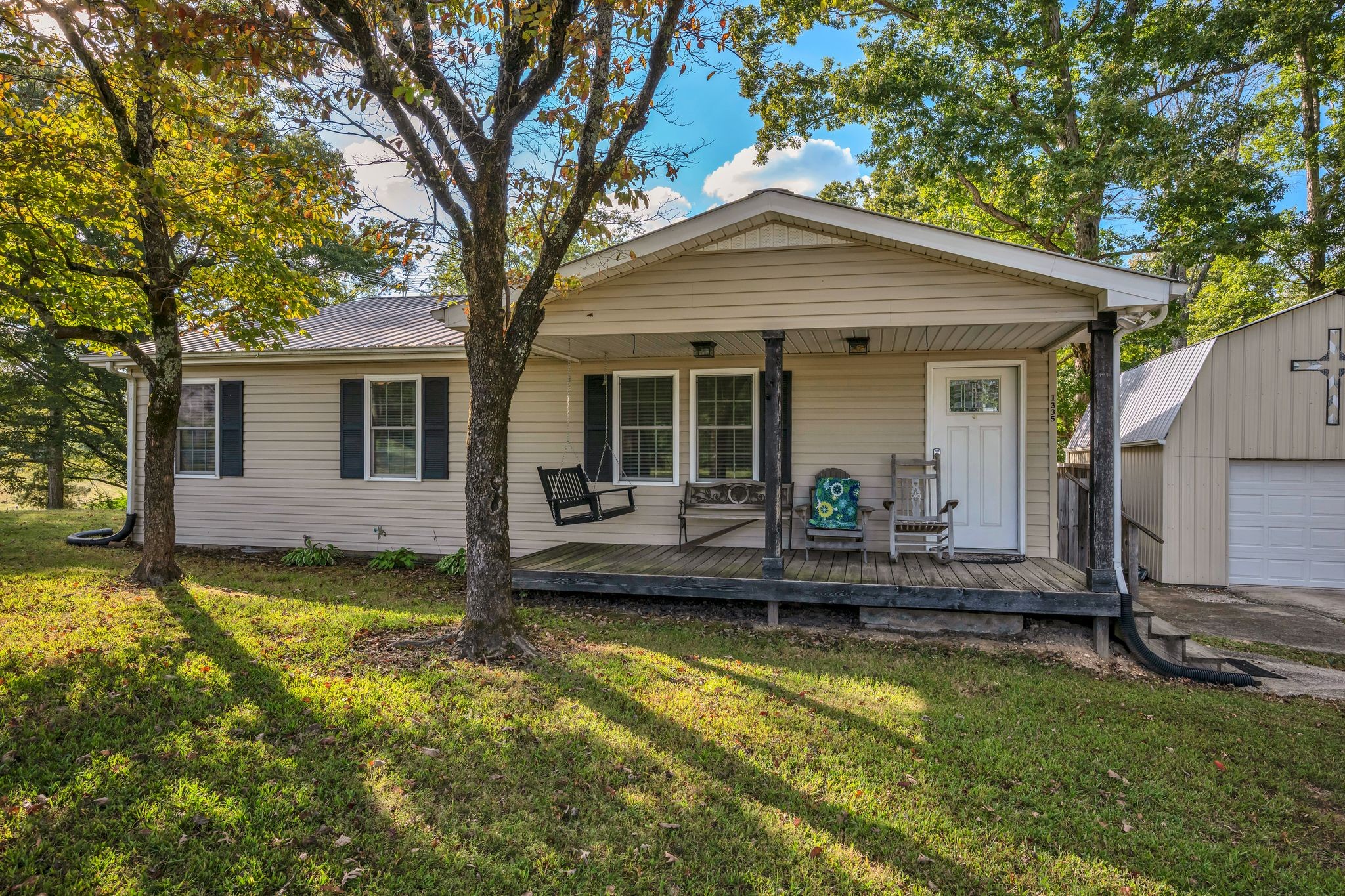 1335 Gilliam Hollow Rd