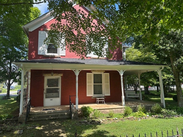 103 Cowan St W