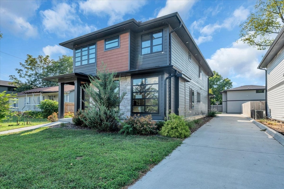 721 N Highland Ave