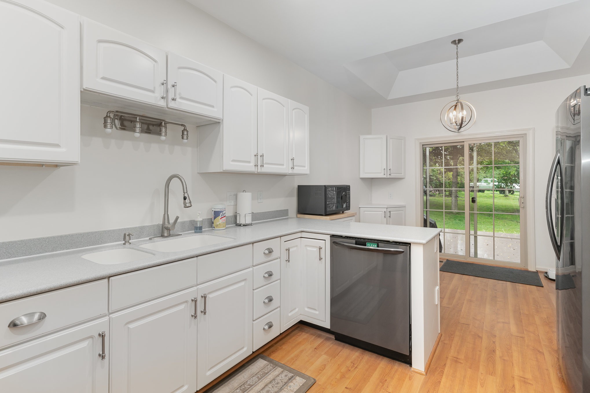 1401 Dodson Ct