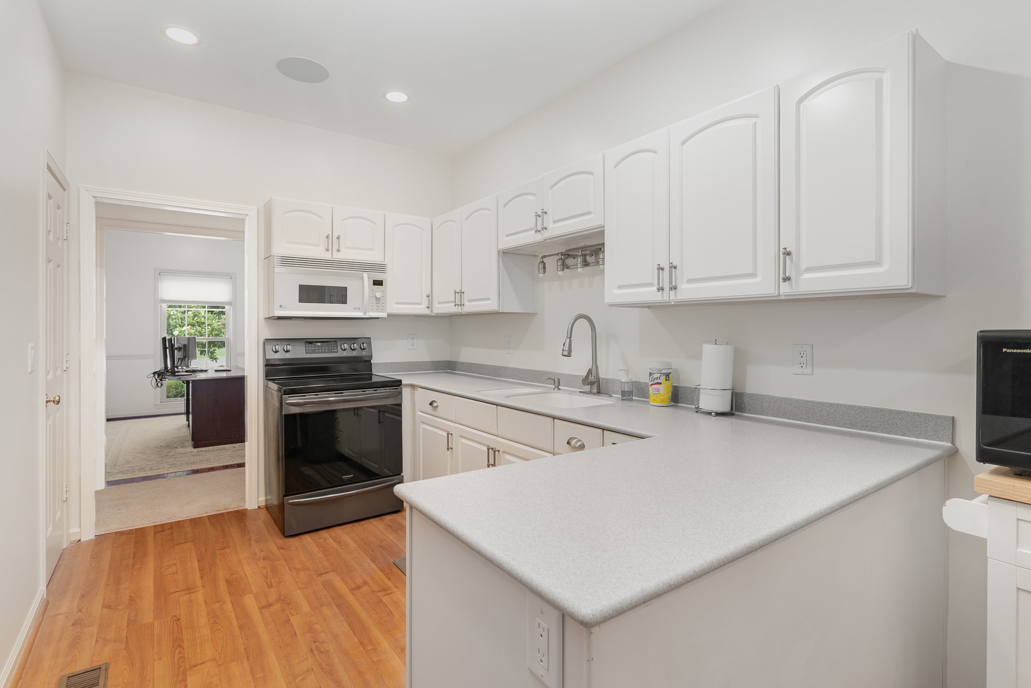 1401 Dodson Ct