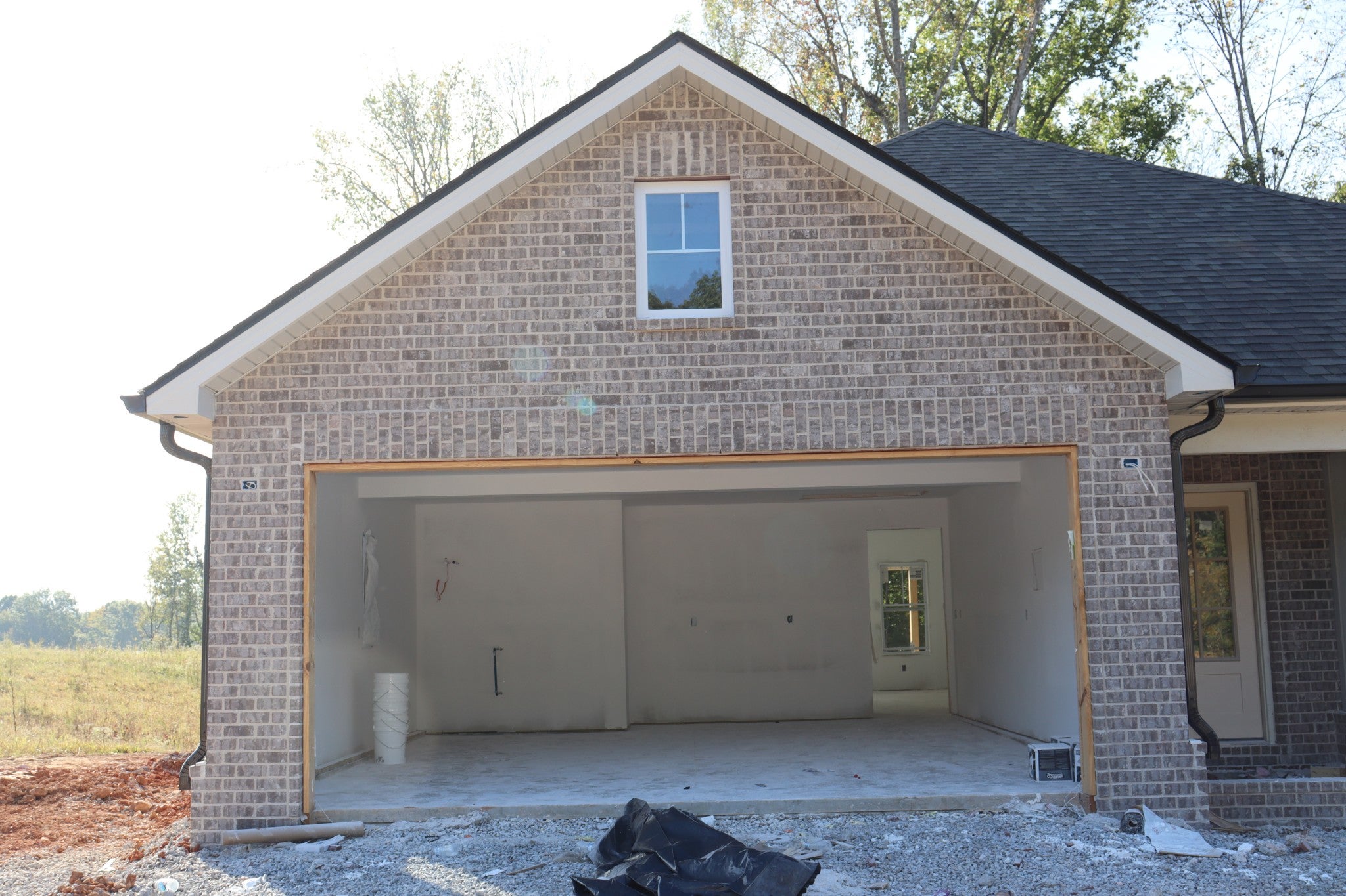 1638 Hidden Creek Trl